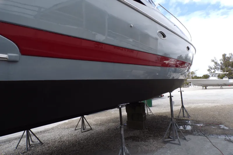 Slide: The Image of Cruisers Yachts 370 EXPRESS 2005 - 2