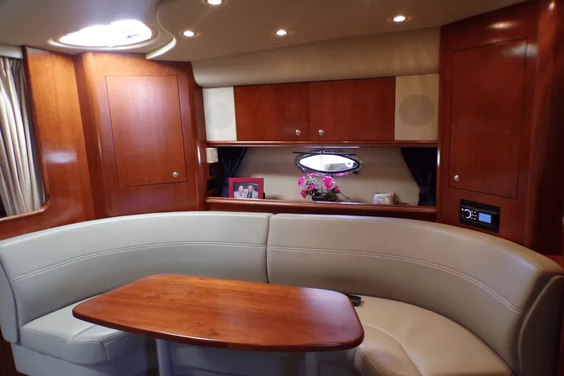 Slide: The Image of Cruisers Yachts 370 EXPRESS 2005 - 27