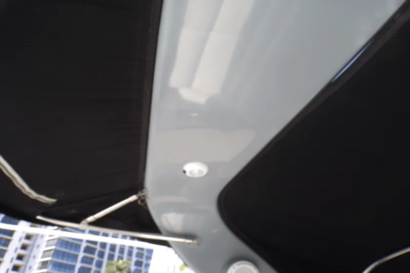 Slide: The Image of Cruisers Yachts 370 EXPRESS 2005 - 35