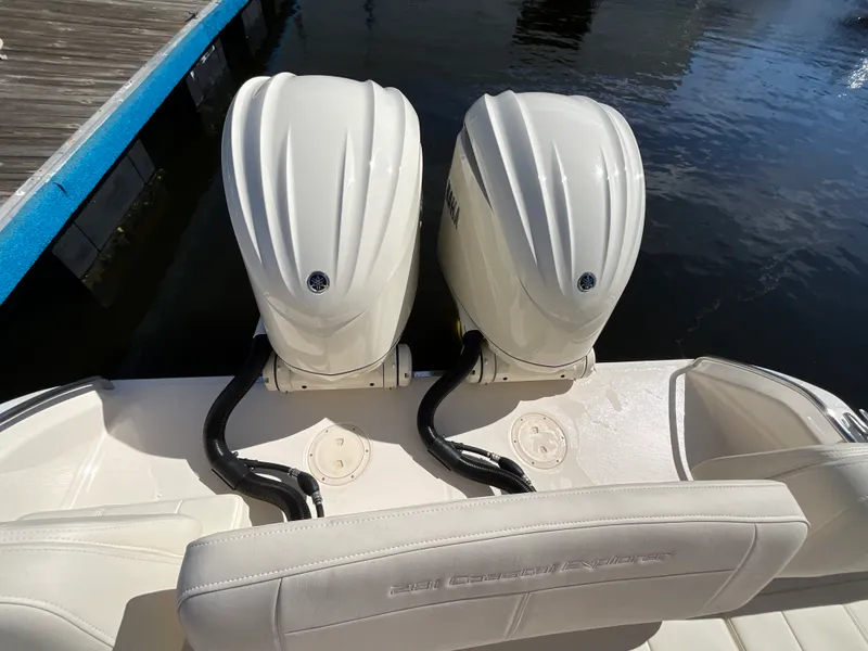 Slide: The Image of Grady-White 281 CE 2026 - 17