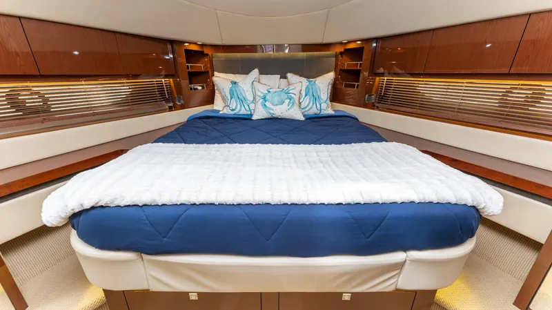 Slide: The Image of Sea Ray 510 FLY 2016 - 26