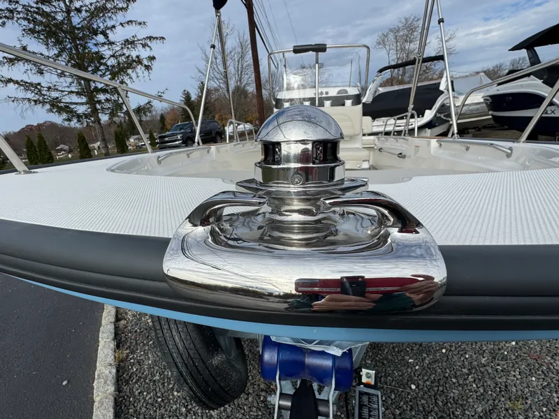 Slide: The Image of Boston Whaler 170 Montauk 2026 - 12