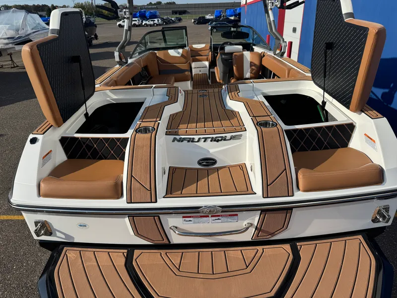 Slide: The Image of Nautique GS 24 2019 - 10