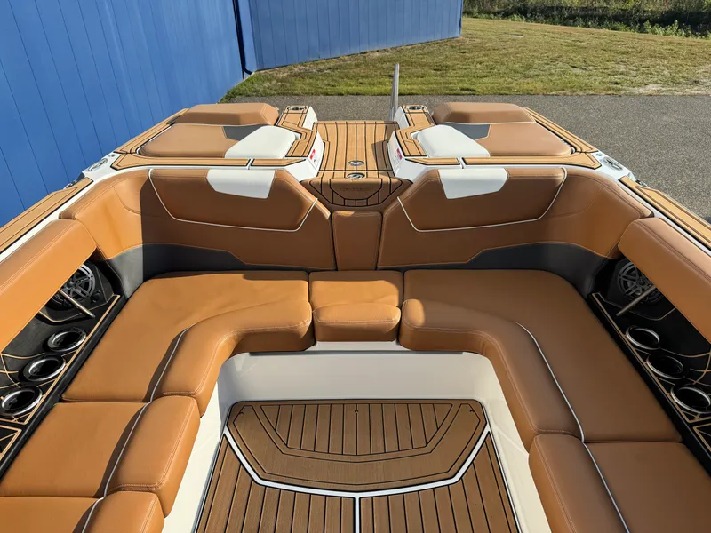 Slide: The Image of Nautique GS 24 2019 - 19