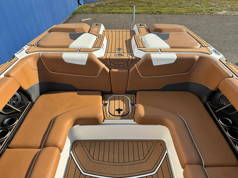 Slide: The Image of Nautique GS 24 2019 - 20