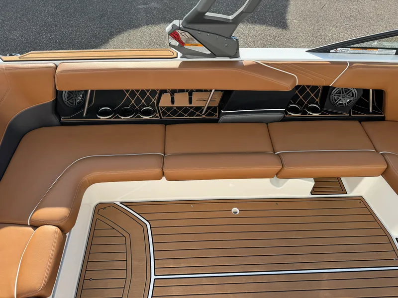 Slide: The Image of Nautique GS 24 2019 - 26