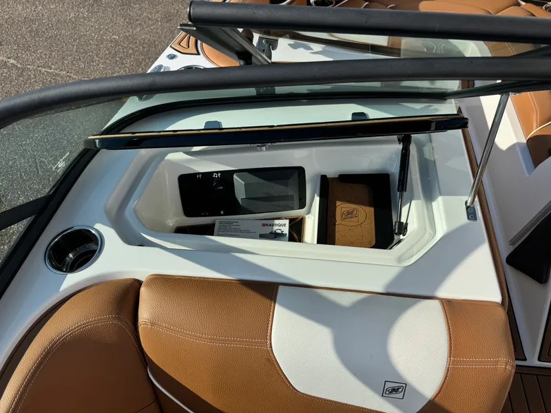 Slide: The Image of Nautique GS 24 2019 - 31