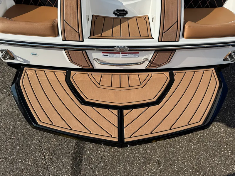 Slide: The Image of Nautique GS 24 2019 - 6