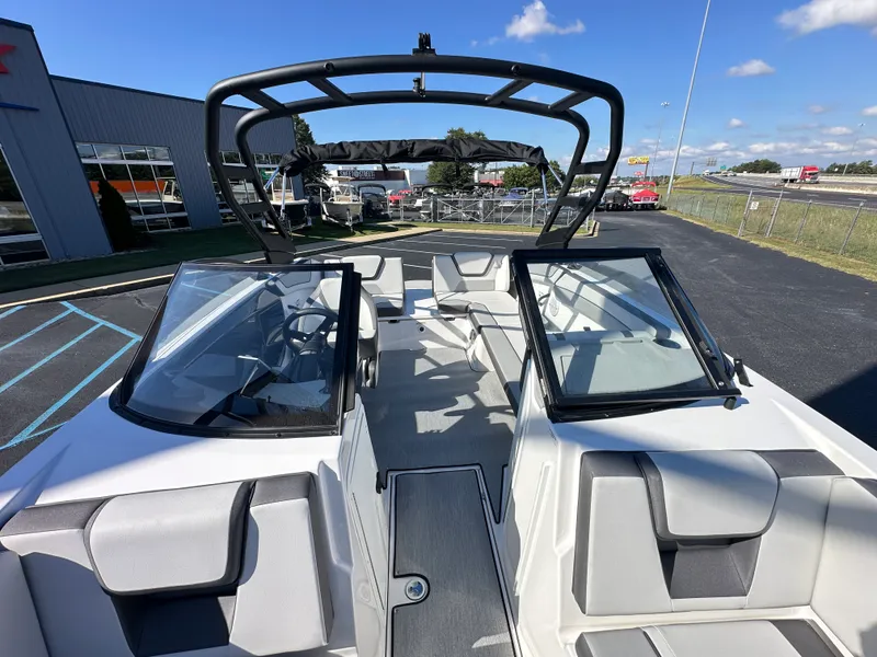 Slide: The Image of Yamaha AR220 2026 - 9