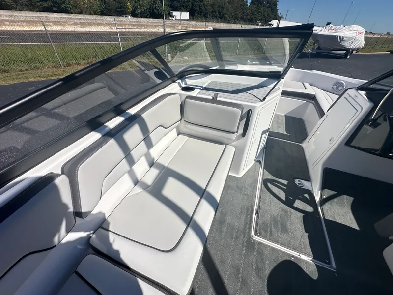 Slide: The Image of Yamaha AR190 2026 - 11