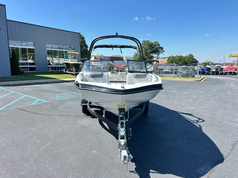 Slide: The Image of Yamaha AR190 2026 - 2