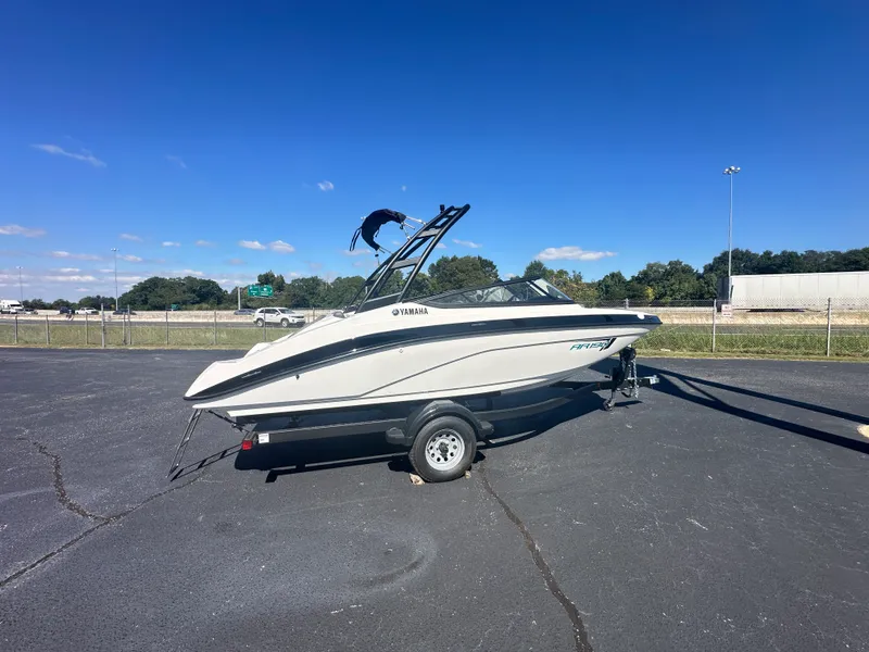 Slide: The Image of Yamaha AR190 2026 - 3