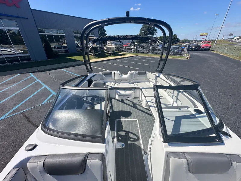 Slide: The Image of Yamaha AR190 2026 - 8