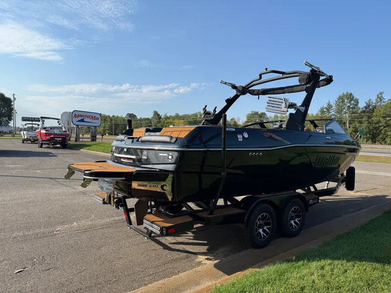 Slide: The Image of Malibu WAKESETTER 23 LSV 2022 - 14