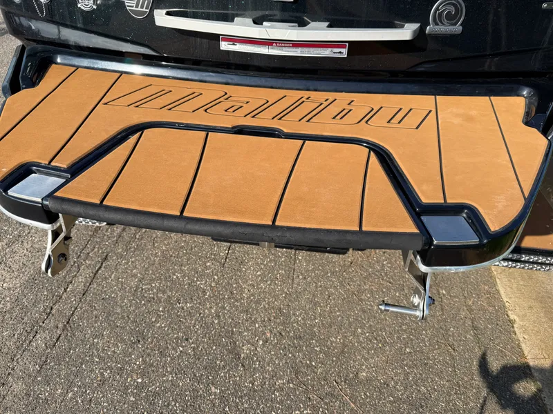 Slide: The Image of Malibu WAKESETTER 23 LSV 2022 - 6