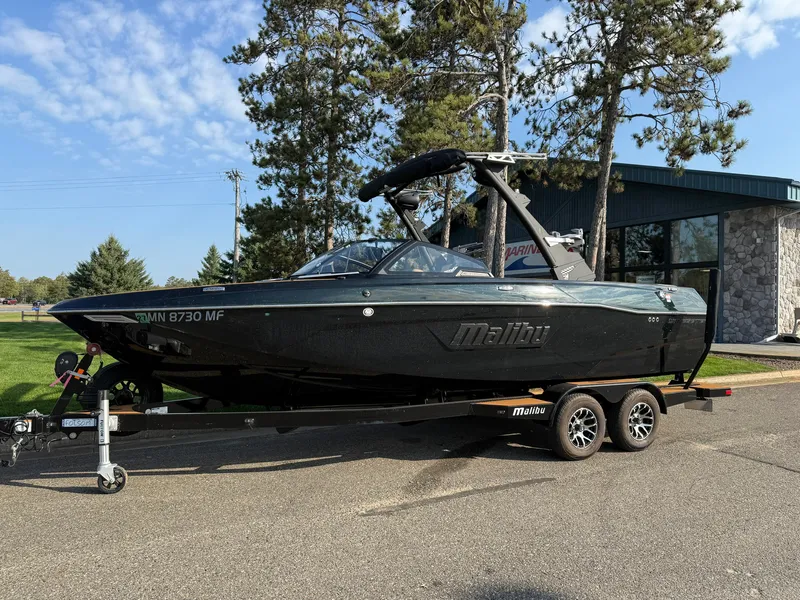 Slide: The Image of Malibu WAKESETTER 23 LSV 2022 - 8