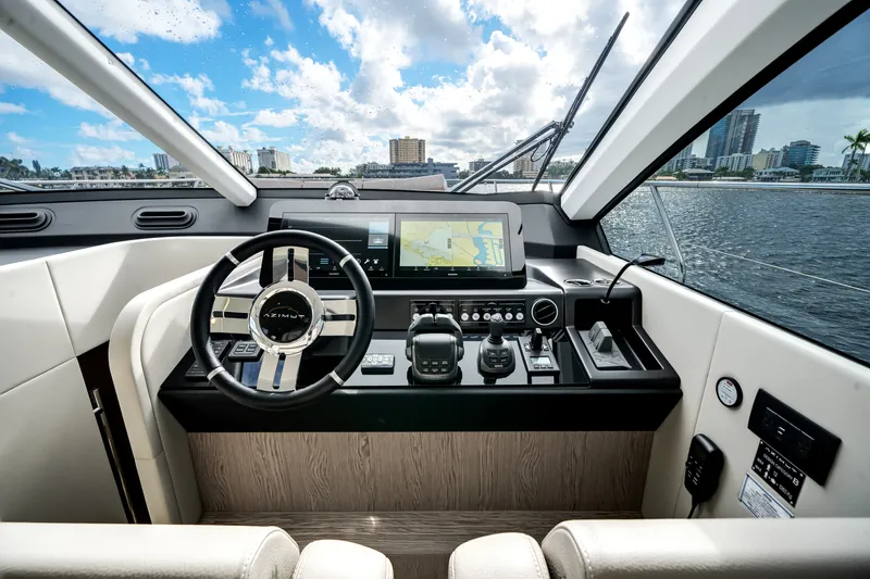 Slide: The Image of Azimut Fly 53 2026 - 36