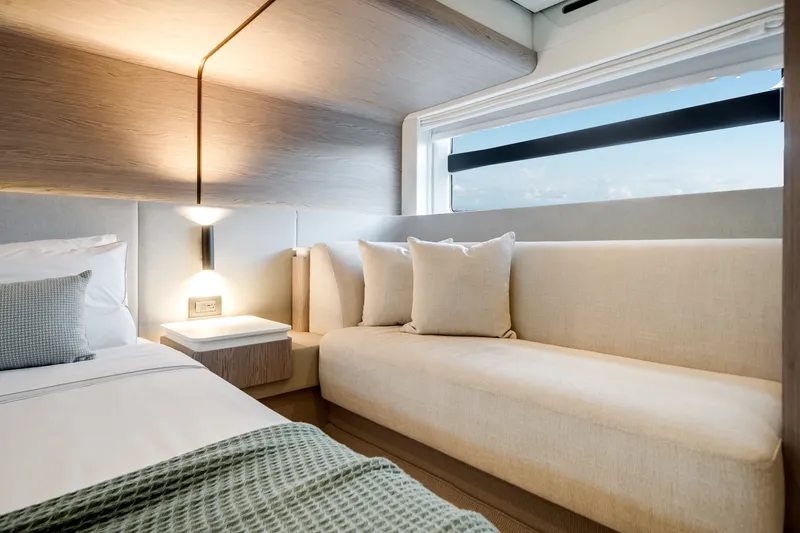 Slide: The Image of Azimut Fly 53 2026 - 41