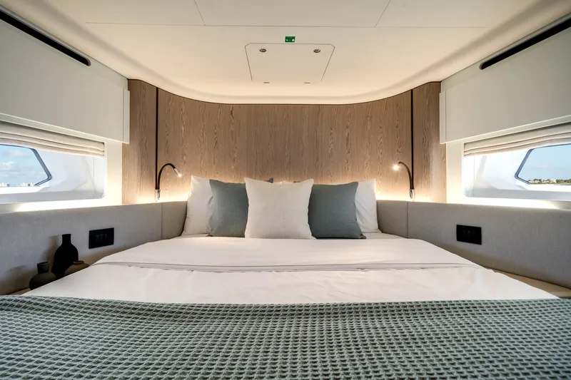 Slide: The Image of Azimut Fly 53 2026 - 53