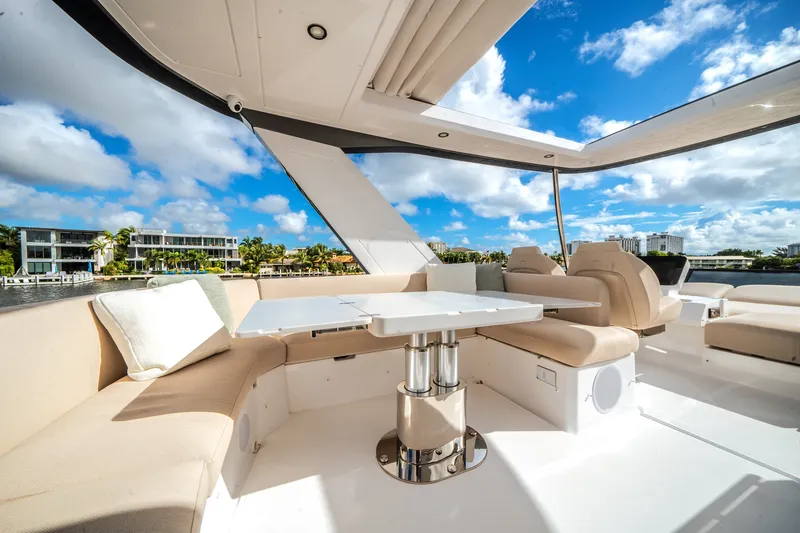 Slide: The Image of Azimut Fly 53 2026 - 61