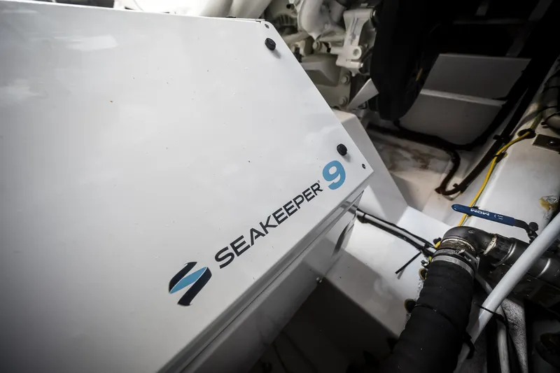 Slide: The Image of Azimut Fly 53 2026 - 71