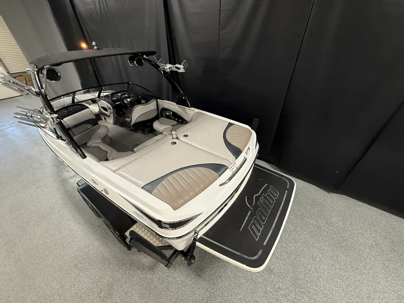 Slide: The Image of Malibu 20 VTX 2008 - 17