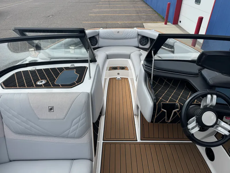 Slide: The Image of Nautique Super Air Nautique GS24 2022 - 25