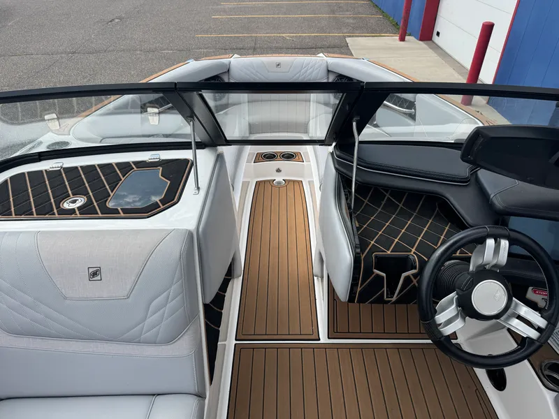 Slide: The Image of Nautique Super Air Nautique GS24 2022 - 26