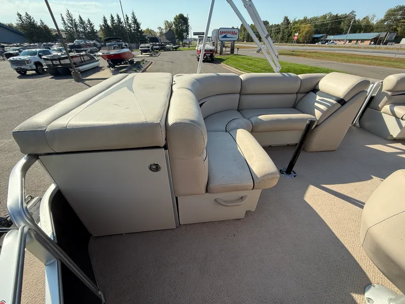 Slide: The Image of Harris 200 CRUISER 2010 - 15