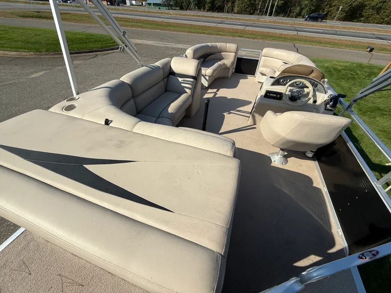 Slide: The Image of Harris 200 CRUISER 2010 - 18