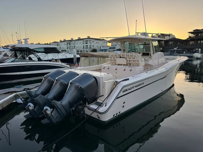 Slide: The Image of Grady-White 376 CANYON 2014 - 18