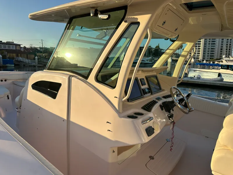 Slide: The Image of Grady-White 376 CANYON 2014 - 4