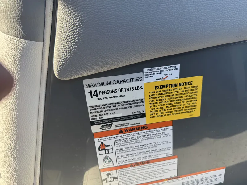 Slide: The Image of Tige R21 2018 - 13