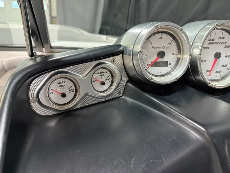 Slide: The Image of Mastercraft X45 2007 - 45