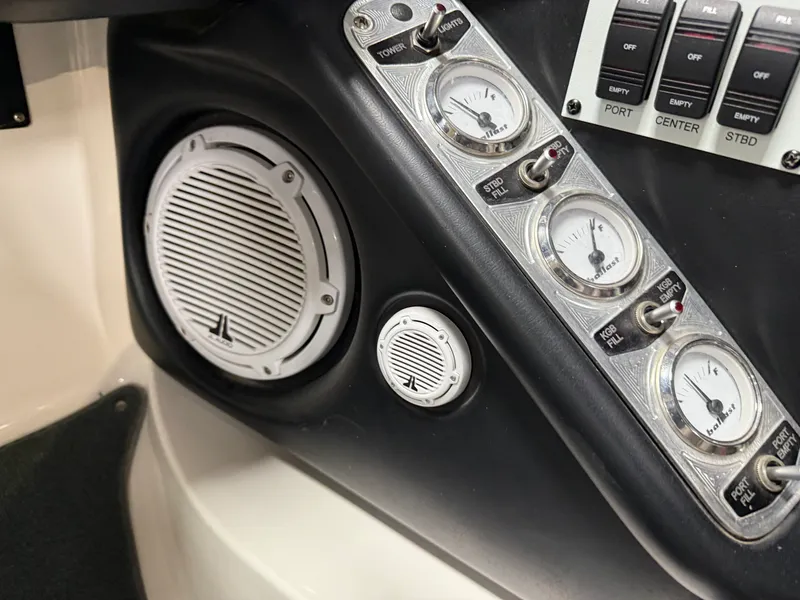 Slide: The Image of Mastercraft X45 2007 - 53