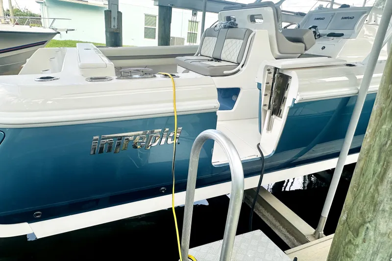 Slide: The Image of Intrepid 375 Center Console 2018 - 19