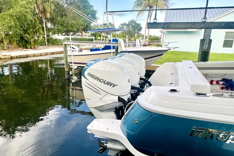 Slide: The Image of Intrepid 375 Center Console 2018 - 18