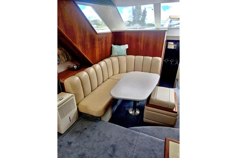 Slide: The Image of Silverton 392 Motor Yacht 1997 - 25