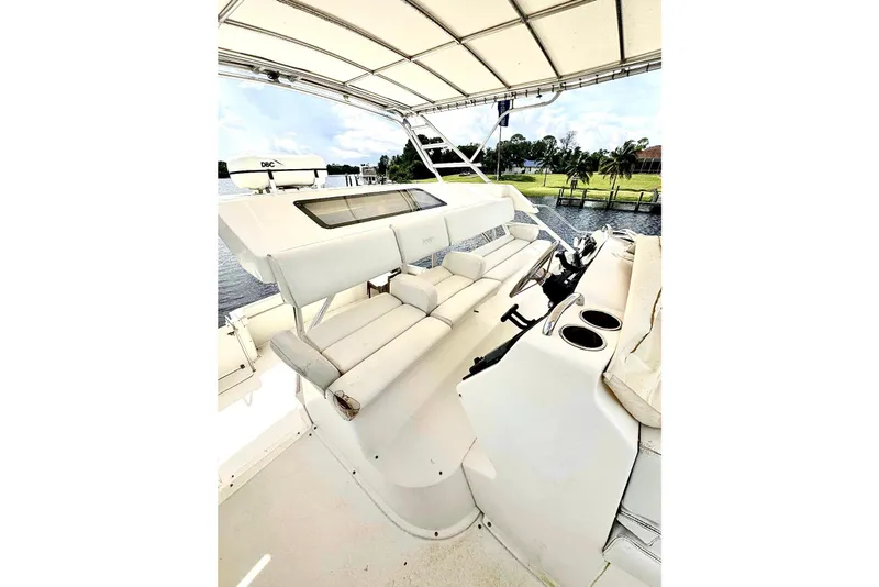 Slide: The Image of Silverton 392 Motor Yacht 1997 - 17
