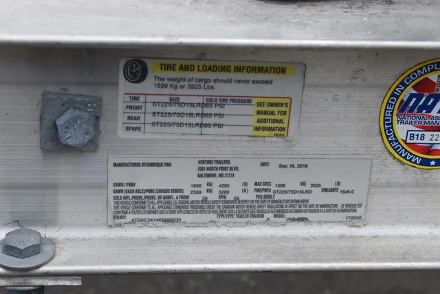 Slide: The Image of Pro Line 20 Sport Center Console 2002 - 70