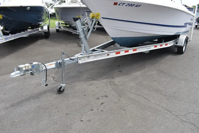 Slide: The Image of Pro Line 20 Sport Center Console 2002 - 69