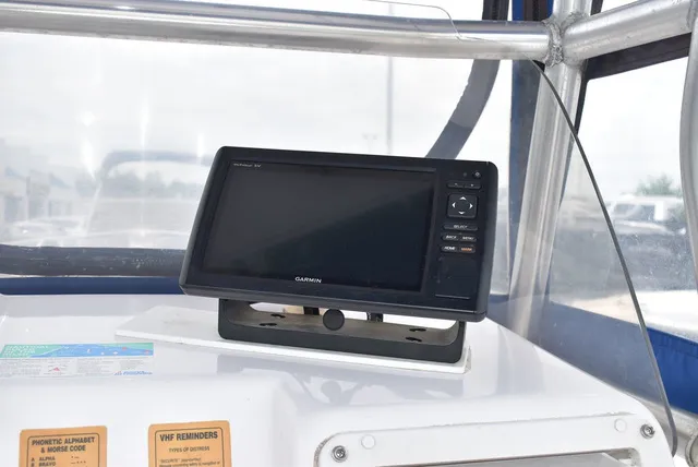 Slide: The Image of Pro Line 20 Sport Center Console 2002 - 42