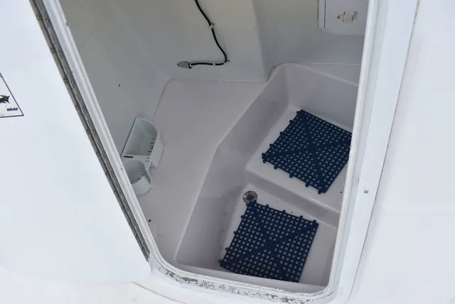 Slide: The Image of Pro Line 20 Sport Center Console 2002 - 51