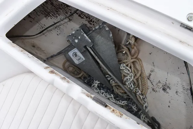 Slide: The Image of Pro Line 20 Sport Center Console 2002 - 58