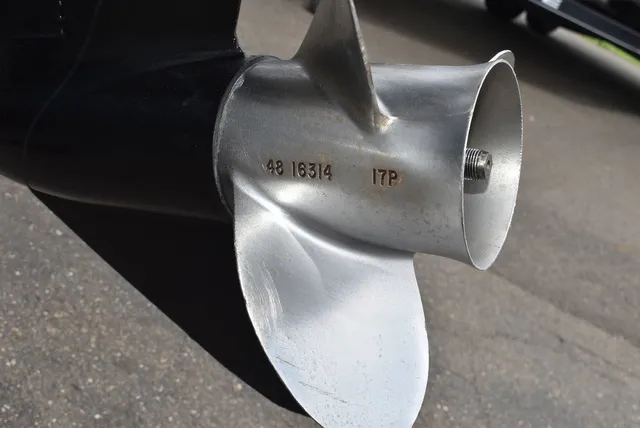 Slide: The Image of Pro Line 20 Sport Center Console 2002 - 66