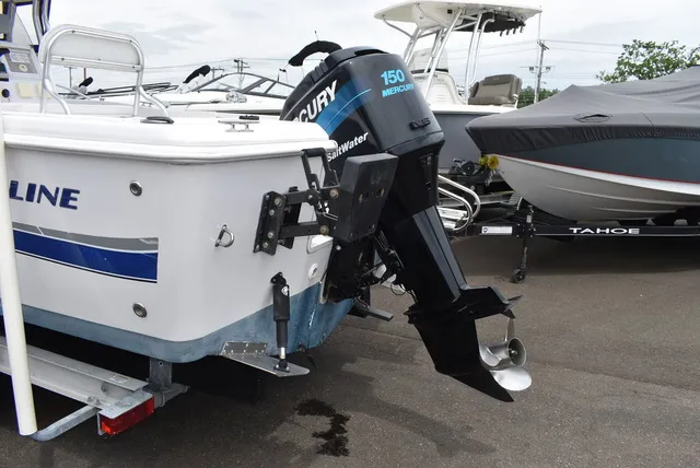 Slide: The Image of Pro Line 20 Sport Center Console 2002 - 64
