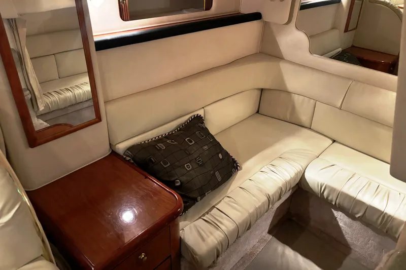 Slide: The Image of Sea Ray 340 Sundancer 2000 - 17