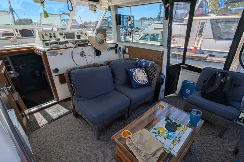 Slide: The Image of Bertram 42 Flybridge Motor Yacht 1975 - 2