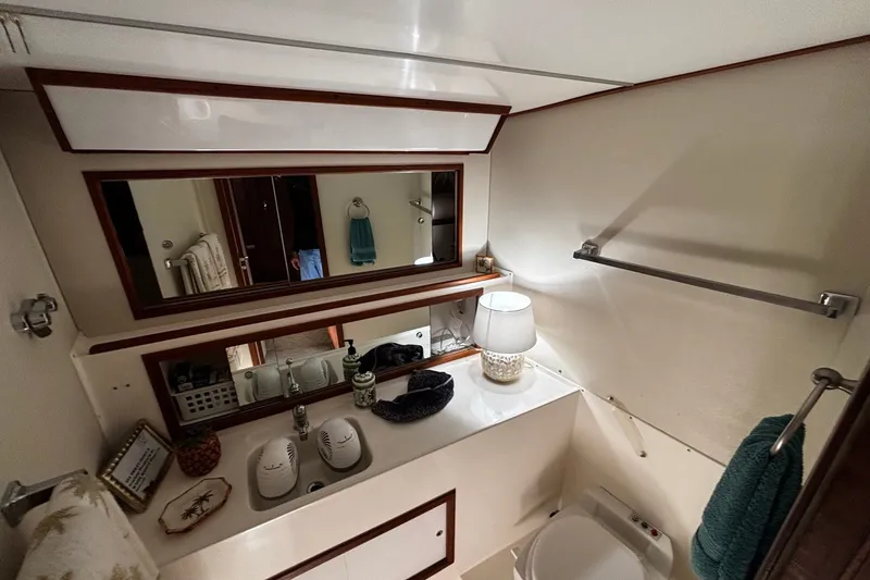 Slide: The Image of Bertram 42 Flybridge Motor Yacht 1975 - 19
