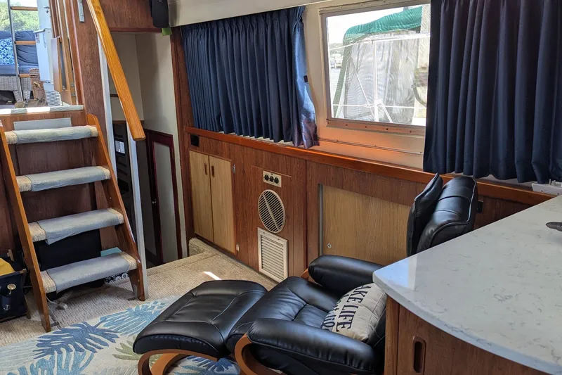 Slide: The Image of Bertram 42 Flybridge Motor Yacht 1975 - 13